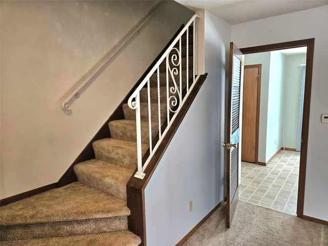 4551 W LAKE Road, Erie, PA 16505