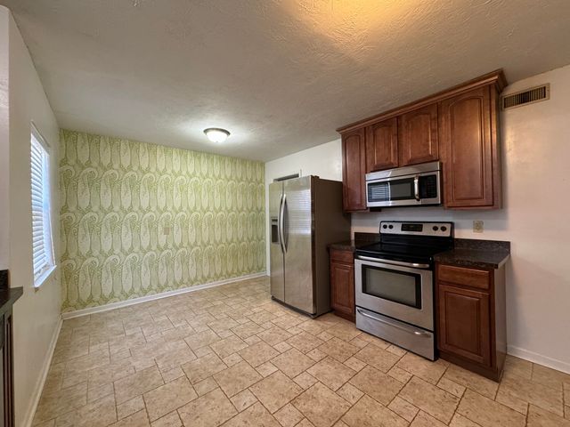 510 E Portland Street, Springfield, MO 65807