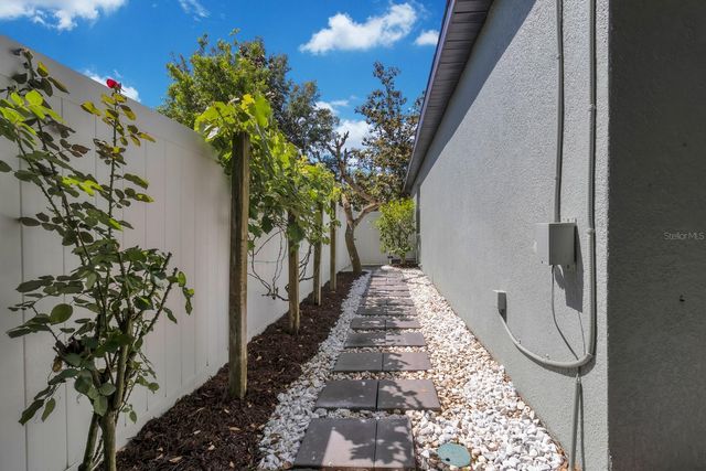 2336 NORTHUMBRIA DRIVE, Sanford, FL 32771