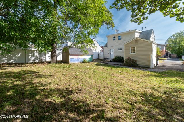 91 Compton Avenue, Hazlet, NJ 07734