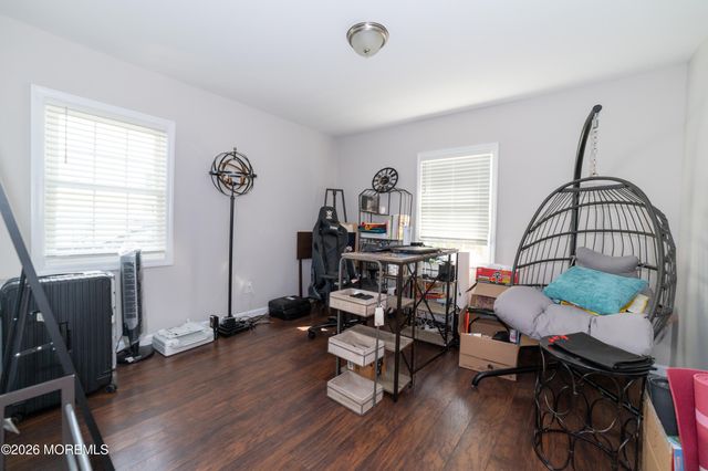 91 Compton Avenue, Hazlet, NJ 07734