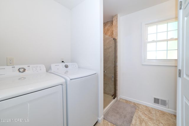 91 Compton Avenue, Hazlet, NJ 07734