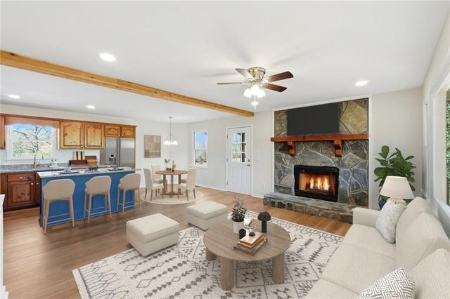 183 Dogwood Court, Ellijay, GA 30540