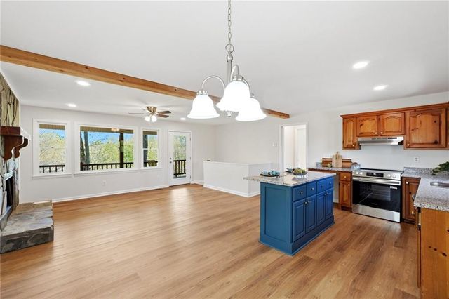 183 Dogwood Court, Ellijay, GA 30540