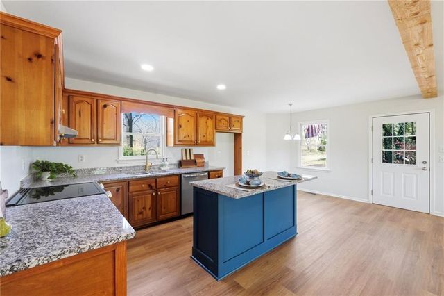183 Dogwood Court, Ellijay, GA 30540