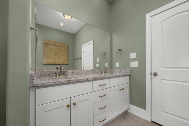 3525 Darrell Dr, Murfreesboro, TN 37128