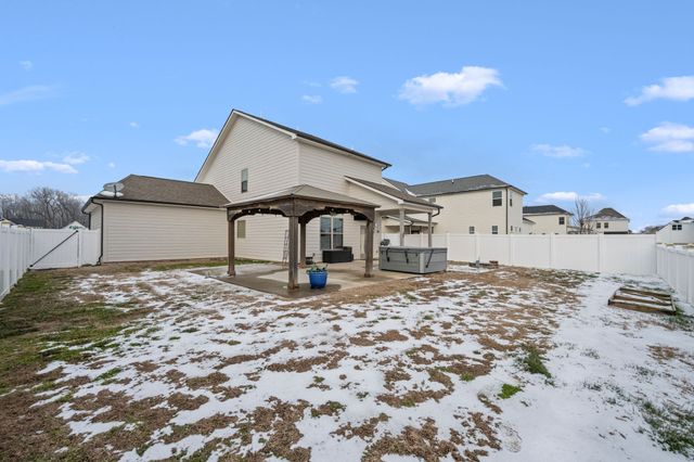 3525 Darrell Dr, Murfreesboro, TN 37128