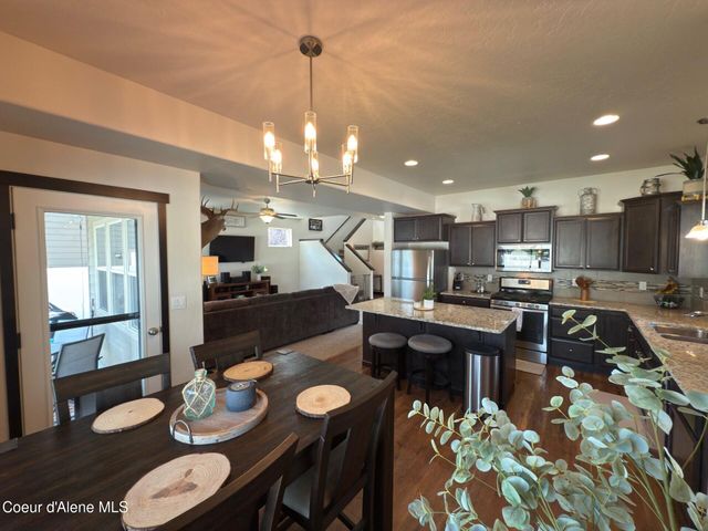 6749 N Gavin LOOP, Coeur D'alene, ID 83815