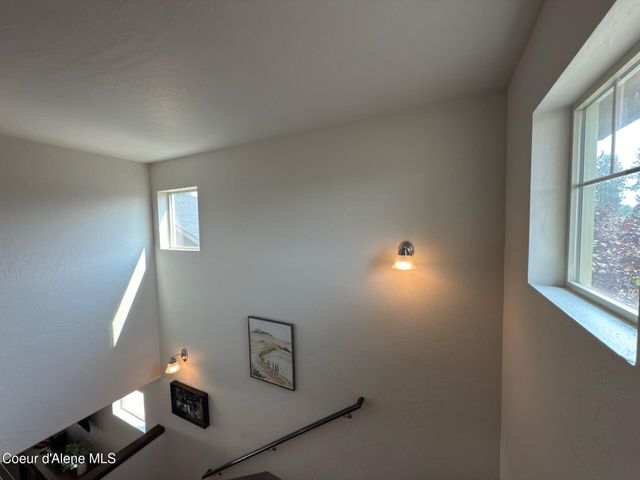 6749 N Gavin LOOP, Coeur D'alene, ID 83815
