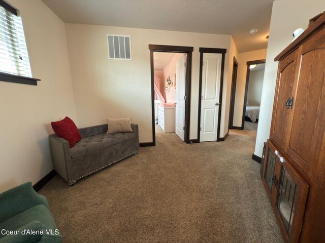 6749 N Gavin LOOP, Coeur D'alene, ID 83815