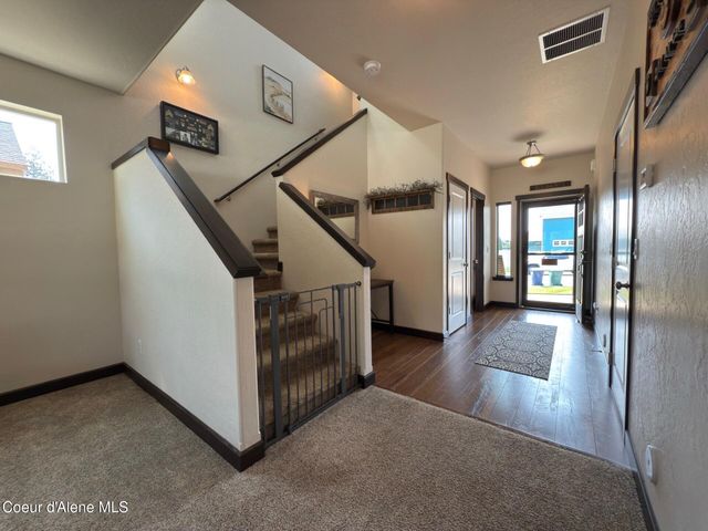 6749 N Gavin LOOP, Coeur D'alene, ID 83815