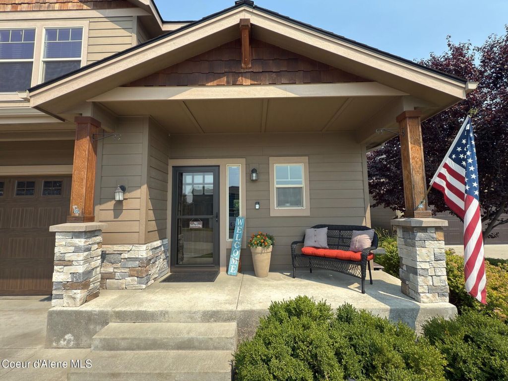 6749 N Gavin LOOP, Coeur d'Alene, ID 83815 photo 5