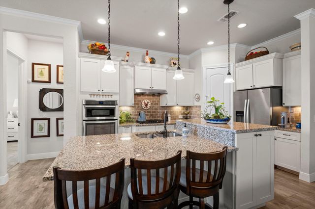 253 Palomino Court, The Woodlands, TX 77382