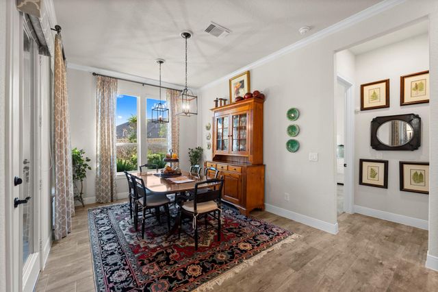 253 Palomino Court, The Woodlands, TX 77382