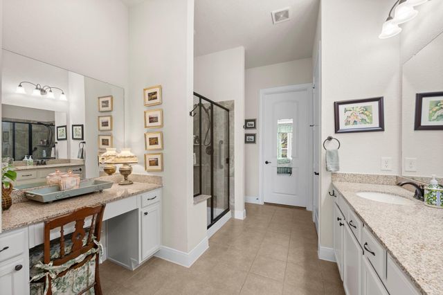 253 Palomino Court, The Woodlands, TX 77382