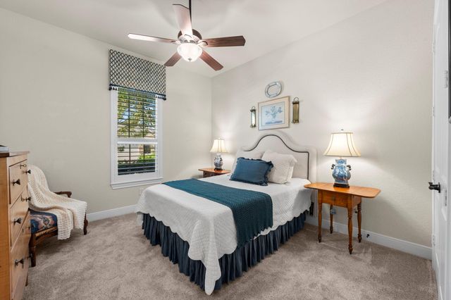 253 Palomino Court, The Woodlands, TX 77382