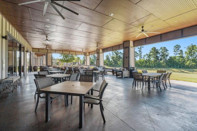 253 Palomino Court, The Woodlands, TX 77382