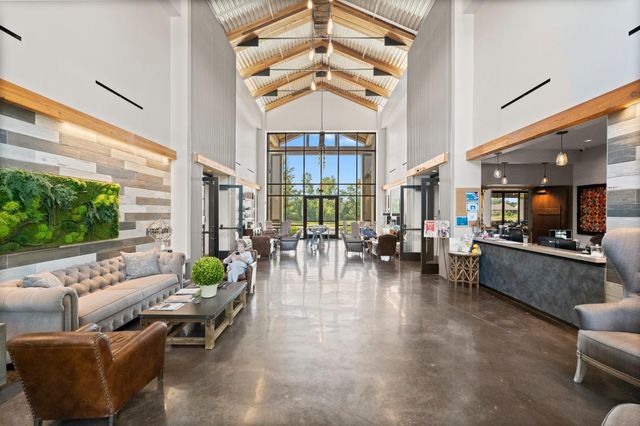 253 Palomino Court, The Woodlands, TX 77382