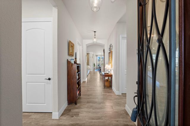 253 Palomino Court, The Woodlands, TX 77382