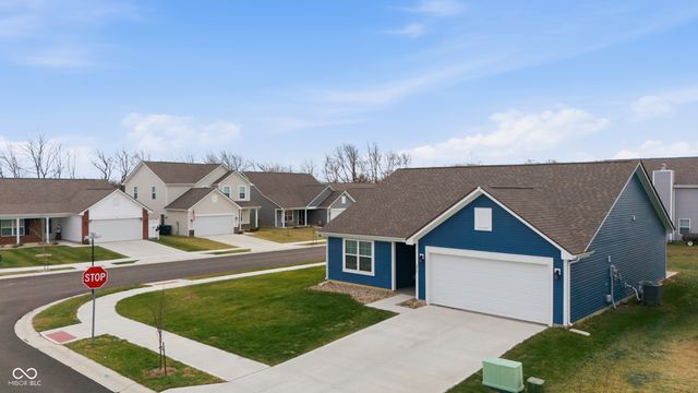 296 Evening Bay Court, Pendleton, IN 46064