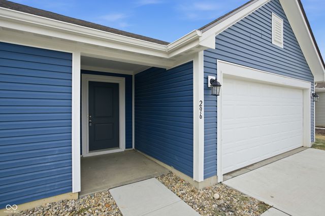 296 Evening Bay Court, Pendleton, IN 46064