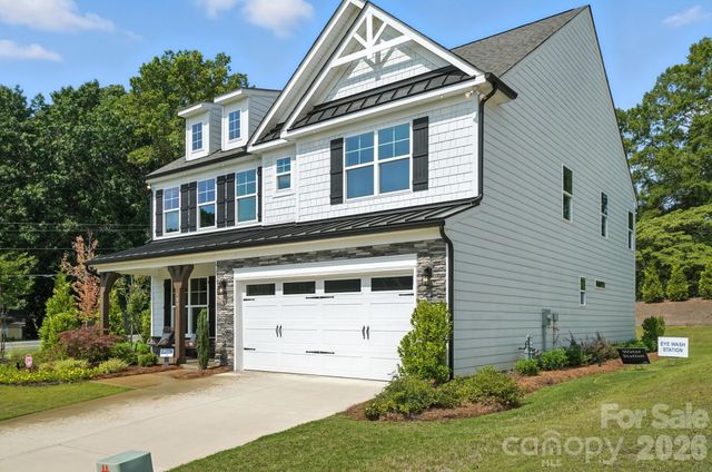 109 Summerhill Drive, Mooresville, NC 28115