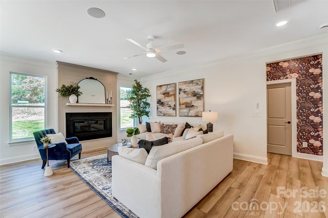 109 Summerhill Drive, Mooresville, NC 28115