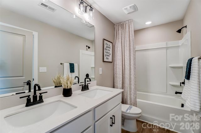 109 Summerhill Drive, Mooresville, NC 28115