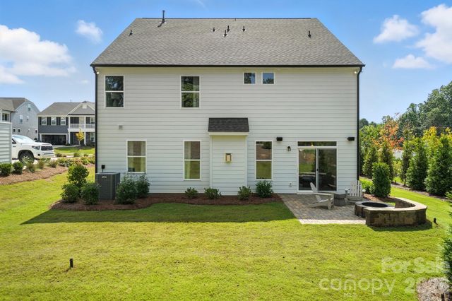 109 Summerhill Drive, Mooresville, NC 28115