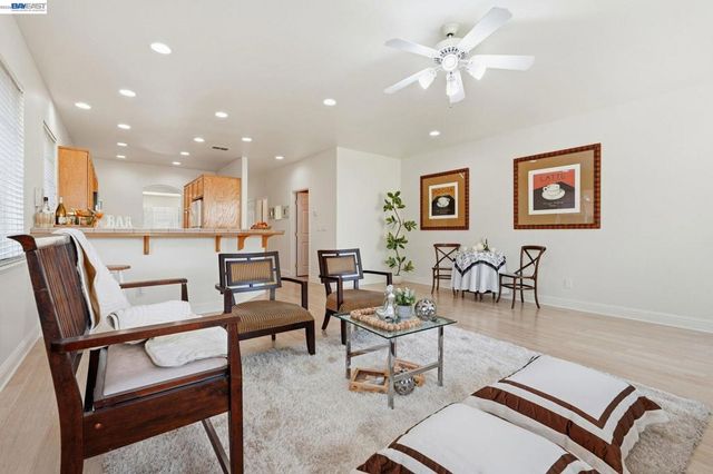 1339 Cherry Blossom, Tracy, CA 95377