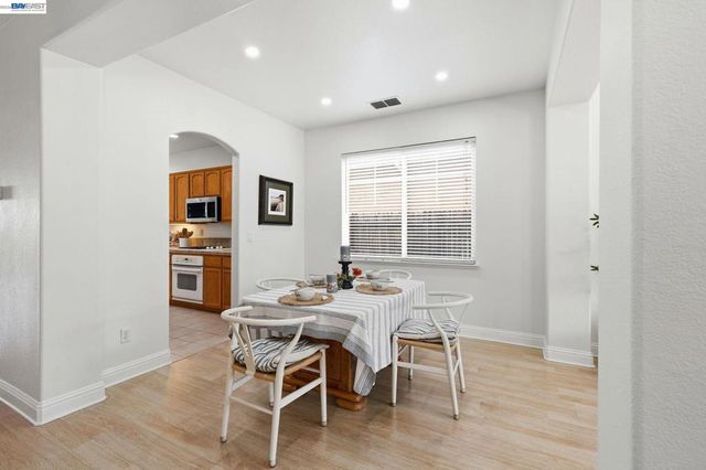 1339 Cherry Blossom, Tracy, CA 95377