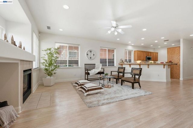 1339 Cherry Blossom, Tracy, CA 95377