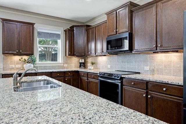 719 Shoals Lake Drive, Fuquay Varina, NC 27526