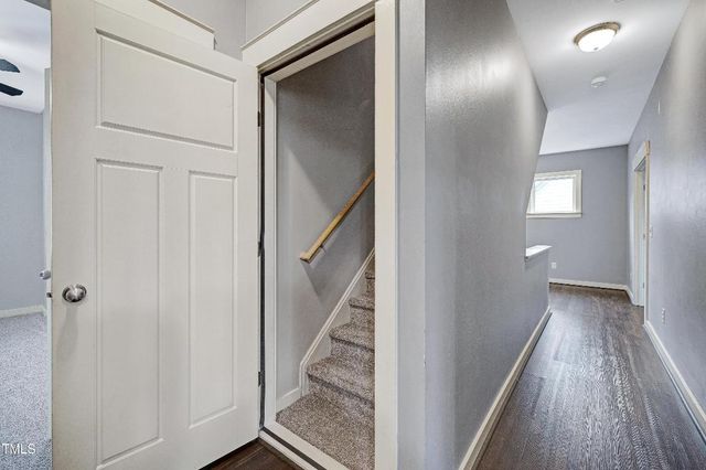 719 Shoals Lake Drive, Fuquay Varina, NC 27526