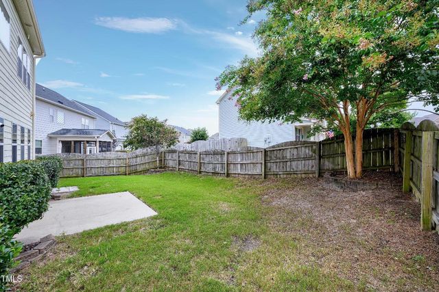 719 Shoals Lake Drive, Fuquay Varina, NC 27526