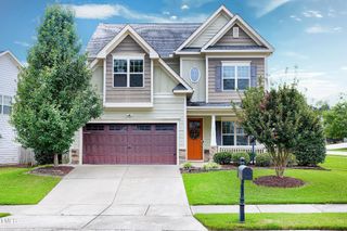719 Shoals Lake Drive, Fuquay Varina, NC 27526