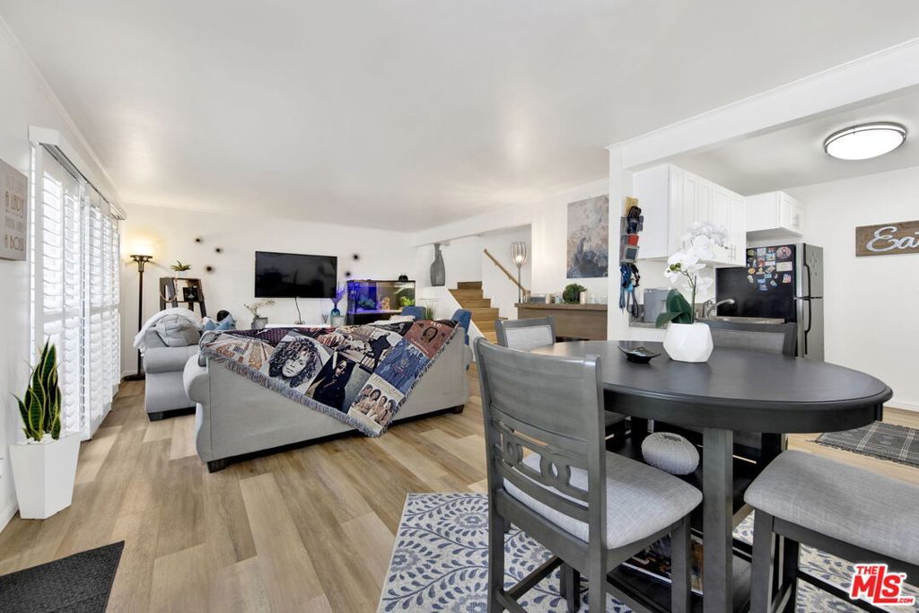 316 S Miraleste Drive 124, San Pedro, CA 90732 — photo 2