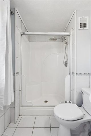 928 Chatsworth DR, Newport News, VA 23601