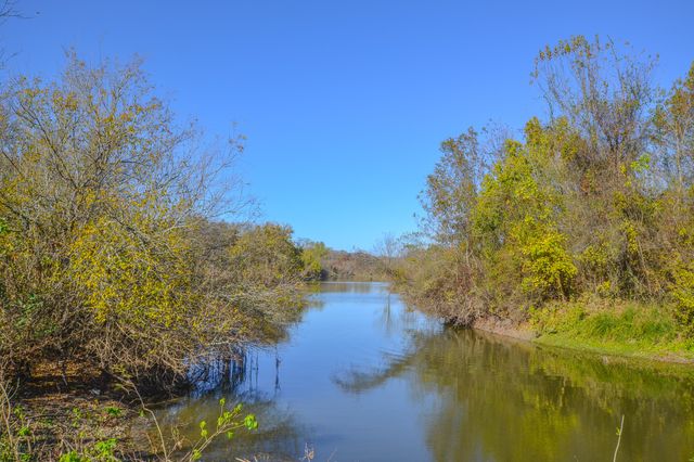 10600 River Ranch Rd, Kemp, TX 75143