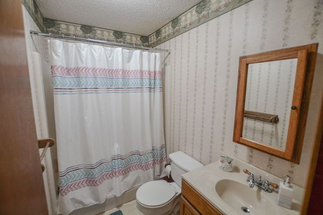 10600 River Ranch Rd, Kemp, TX 75143