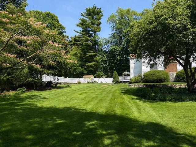 229 Highland Avenue 2, Attleboro, MA 02703