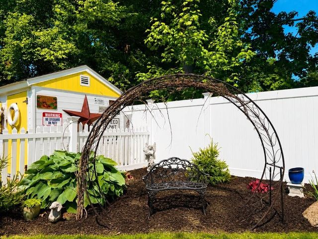 229 Highland Avenue 2, Attleboro, MA 02703