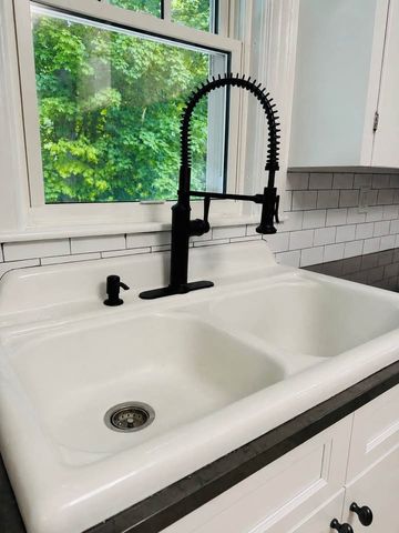 229 Highland Avenue 2, Attleboro, MA 02703