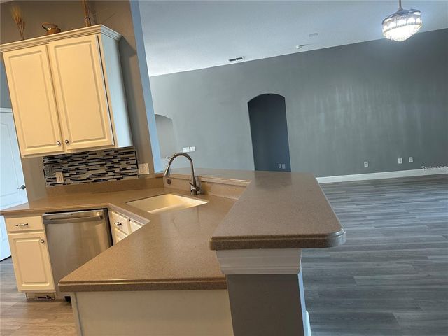 908 SPRING ISLAND WAY, Orlando, FL 32828