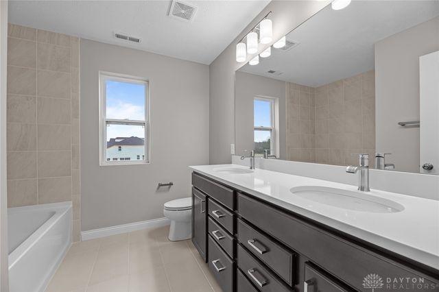 9023 Sorrento Place 027, Washington Twp, OH 45458