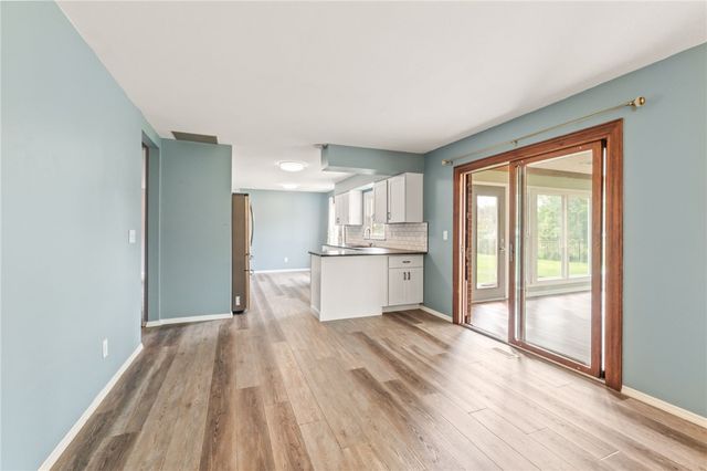 230 S Dorset Road, Troy, OH 45373