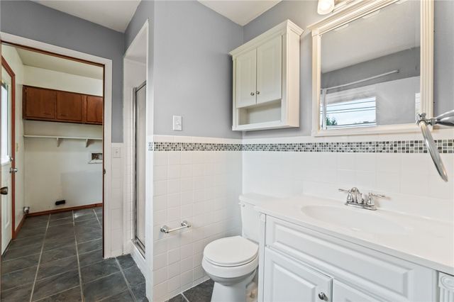 230 S Dorset Road, Troy, OH 45373