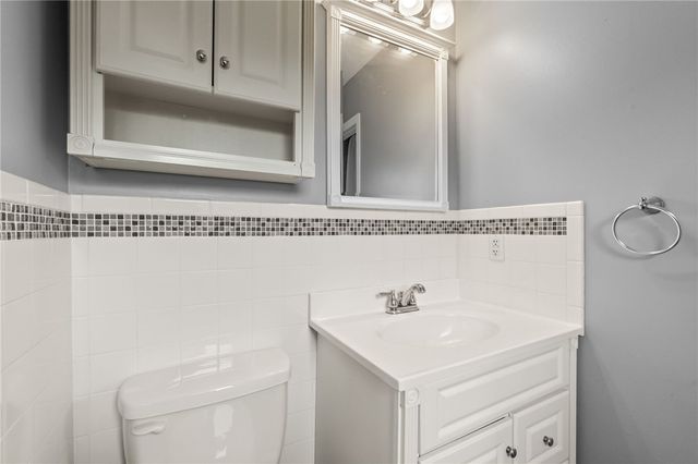 230 S Dorset Road, Troy, OH 45373