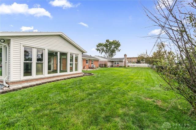 230 S Dorset Road, Troy, OH 45373