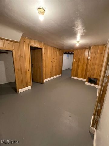 907 Rondel Road, Cleveland, OH 44110